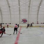 Час хоккея в Ледовом комплексе “Арена-Вектор”